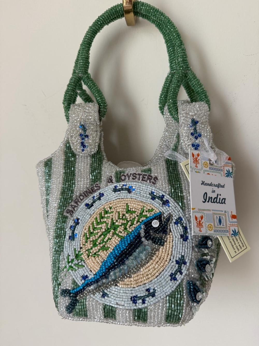 Viral Beaded Sardine oyster green silver striped Bag